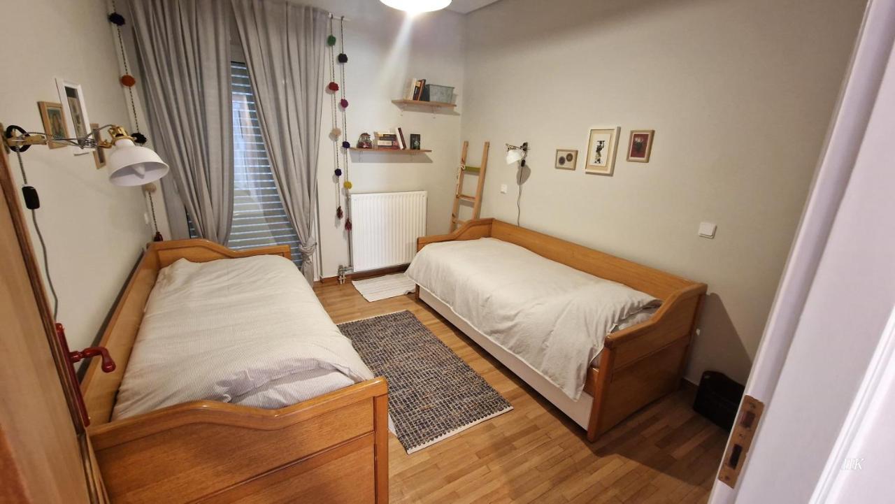 Two Bedroom Flat Near Airport Pallíni Extérieur photo